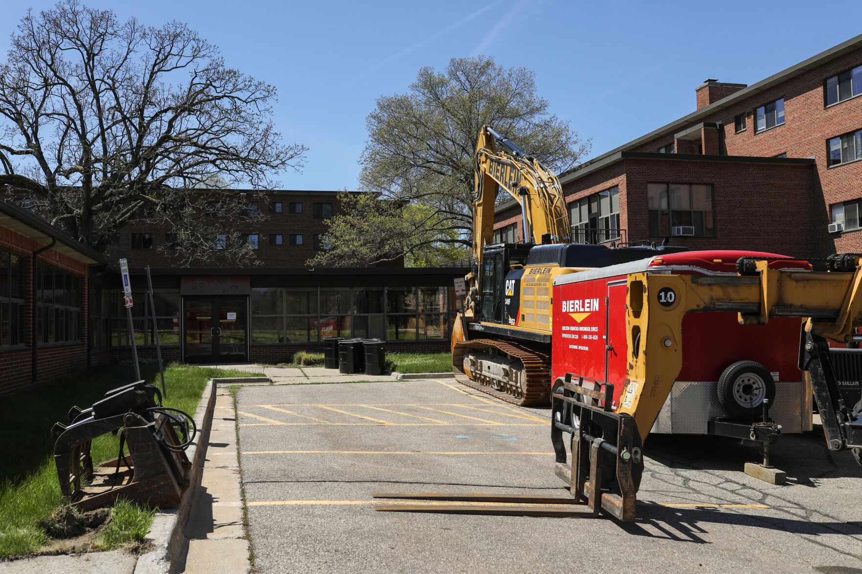 Little Three construction